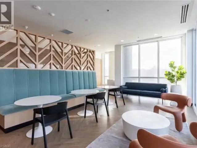 3 Bedroom Apartment Kitchener ON 100443687