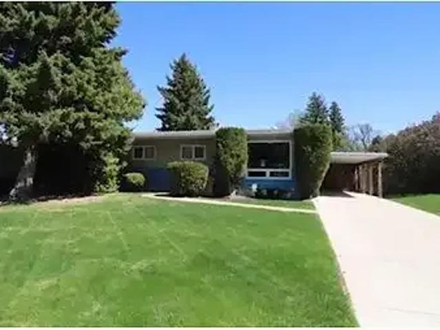 3 Bedroom Apartment Lethbridge AB 104181406