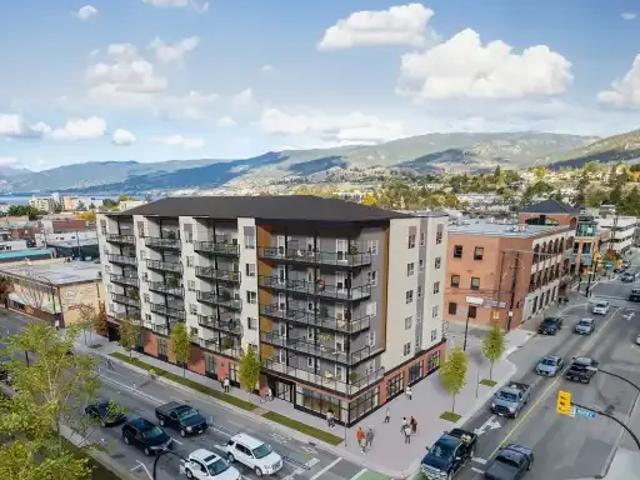 3 Bedroom Apartment Penticton BC 105601787