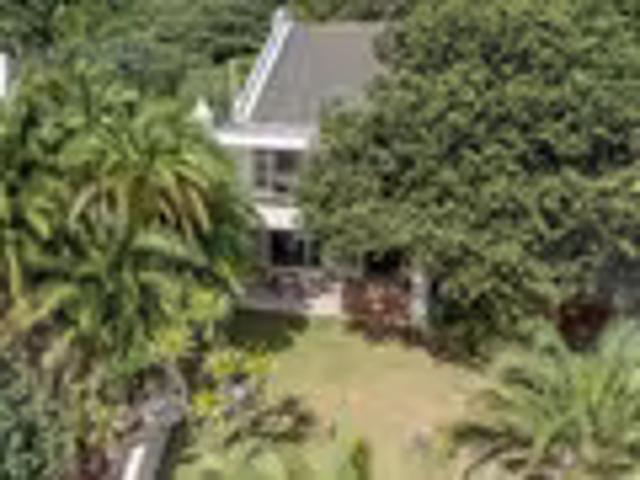 3 Bedroom Apartment Port Edward Port Edward 103818227