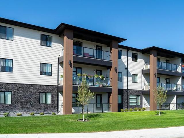 3 Bedroom Apartment Saint Adolphe MB LS97096852
