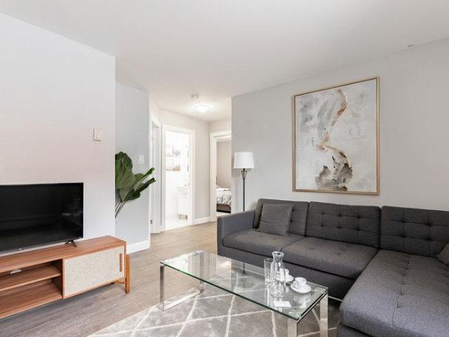 3 Bedroom Apartment Saint Laurent QC LS96817355