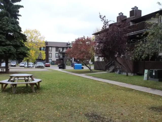 3 Bedroom Apartment Saskatoon SK LS103011235