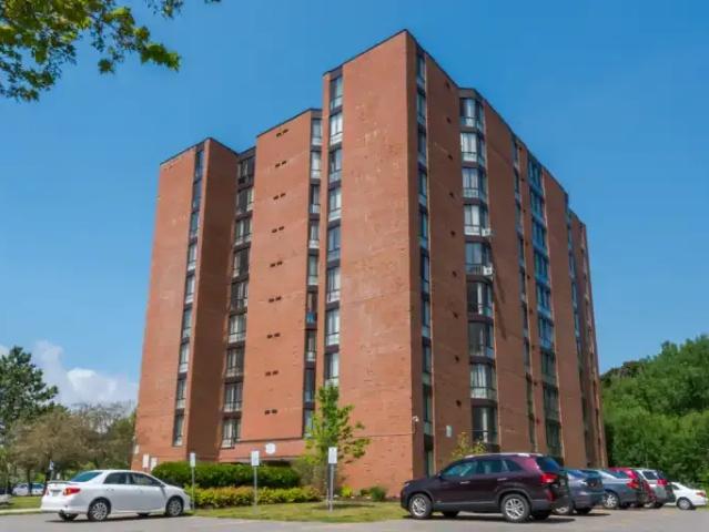 3 Bedroom Apartment Sault Ste. Marie ON 100757288