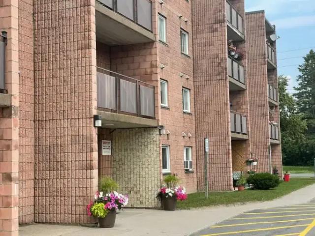 3 Bedroom Apartment Sault Ste. Marie ON 101440646