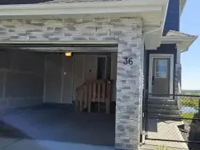 3 Bedroom Apartment Spruce Grove AB 104841945