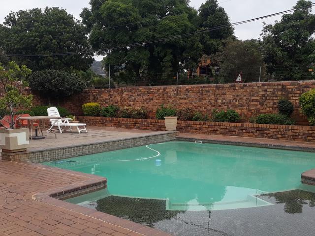 3 Bedroom Apartment To Let in Fairland
