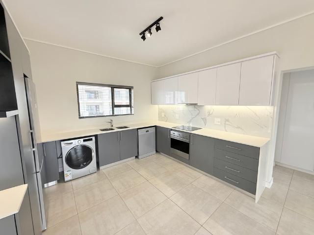 3 Bedroom Apartment To Let in Izinga