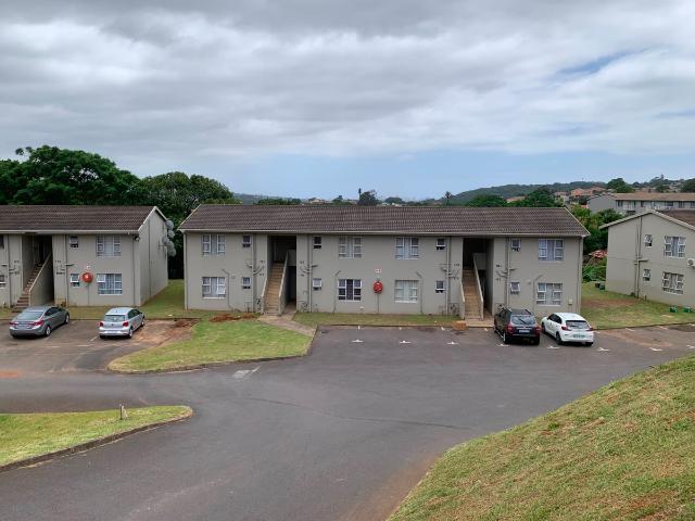 3 Bedroom Apartment To Let in Montclair