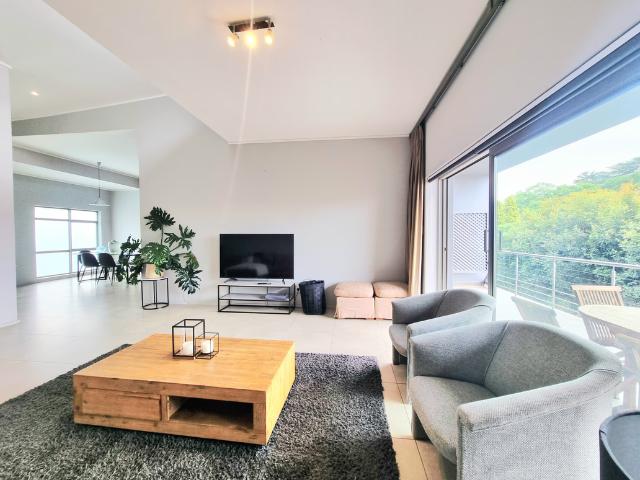 3 Bedroom Apartment To Let in Oaklands