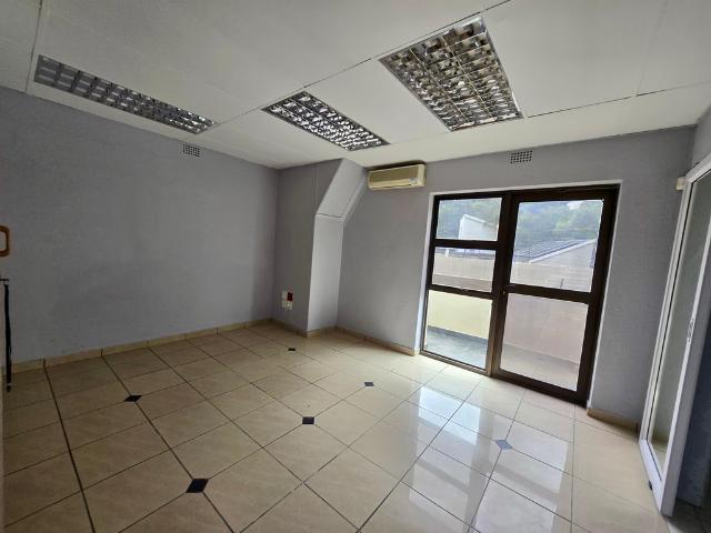 3 Bedroom Apartment To Let in Parkwood | Fair Properties