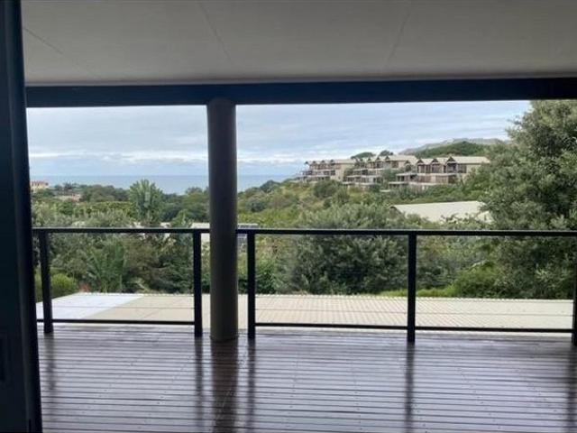 3 Bedroom Apartment To Let in Shakas Rock