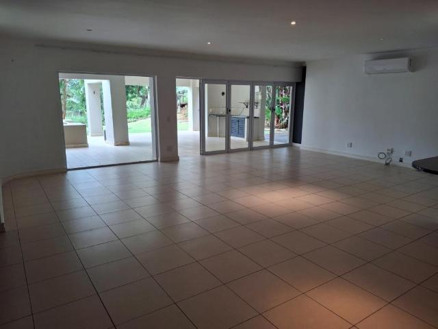 3 Bedroom Apartment To Let in Shakas Rock