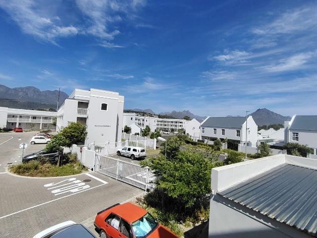 3 Bedroom Apartment To Let in Stellenbosch Central