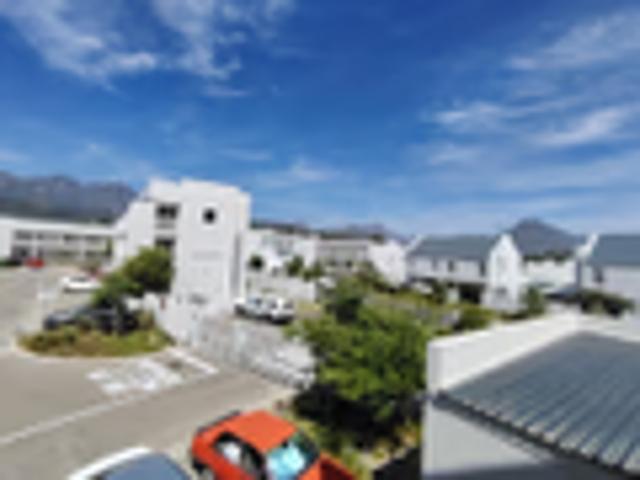 3 Bedroom Apartment To Let in Stellenbosch Central