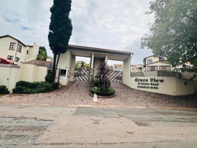 3 Bedroom Apartment to Rent in Observatory