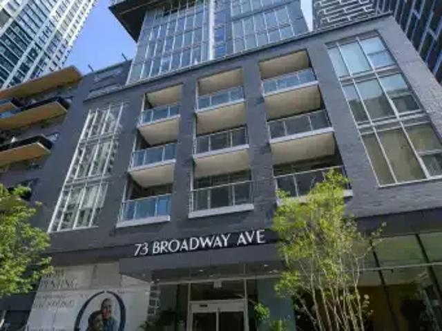 3 Bedroom Apartment Toronto ON 103879379