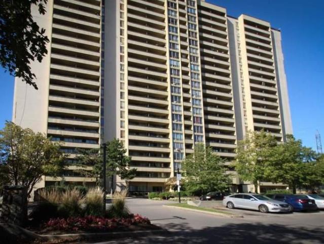3 Bedroom Apartment Toronto ON LS96585785