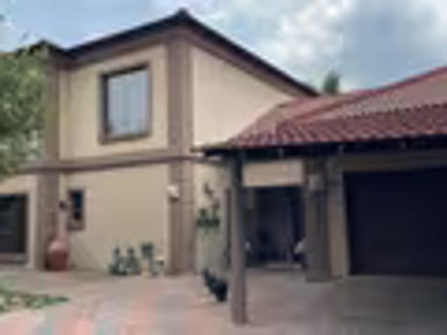 3 Bedroom Apartment Vanderbijlpark SW 5 Vanderbijlpark SW 5 103693021