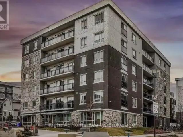 3 Bedroom Apartment Waterloo ON 103612022