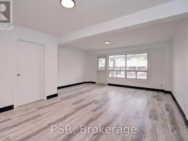 3 Bedroom Apartment Waterloo ON 104183264