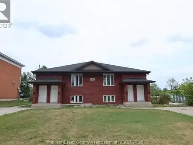 3 Bedroom Apartment Windsor ON 104888848
