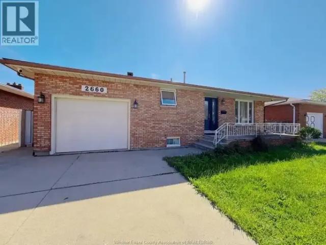3 Bedroom Apartment Windsor ON 103322829