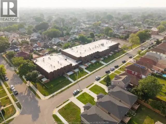3 Bedroom Apartment Windsor ON 103958872