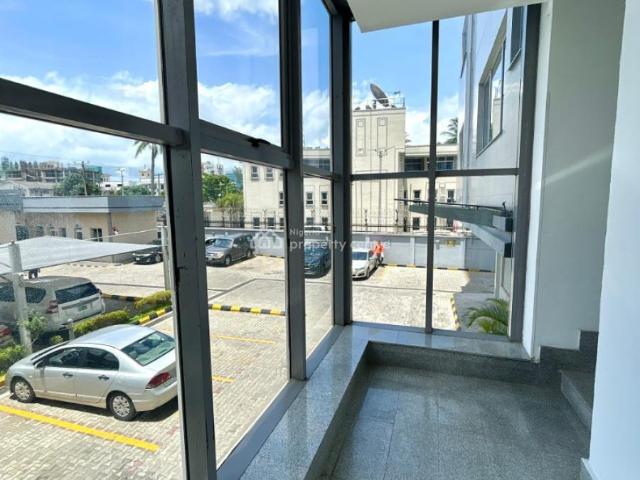 3 Bedroom Apartment With Bq