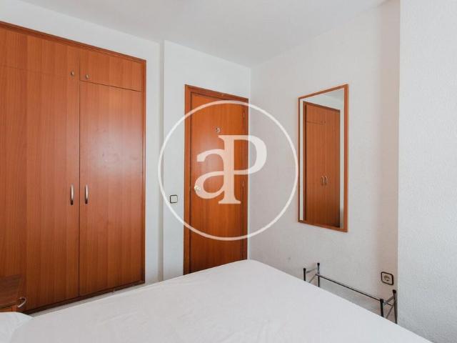 3 bedroom apartment with large balcony in Mestalla