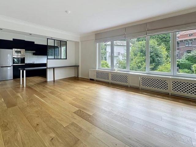 3 Bedroom Apartment with Terrace for Rent in Uccle