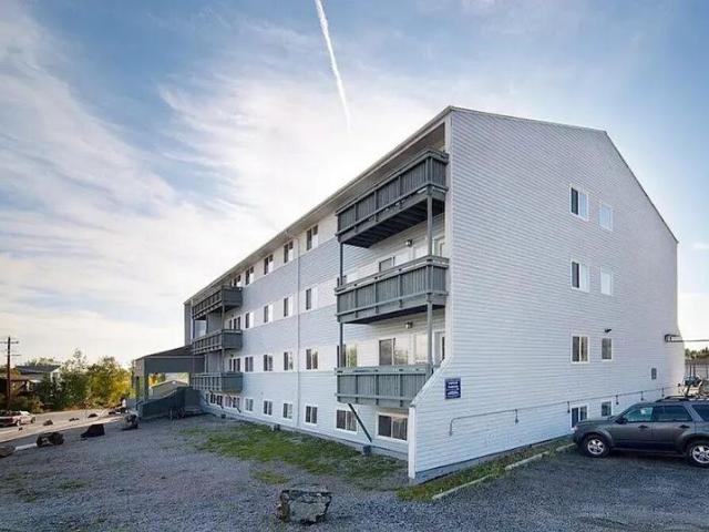 3 Bedroom Apartment Yellowknife NT LS97060772