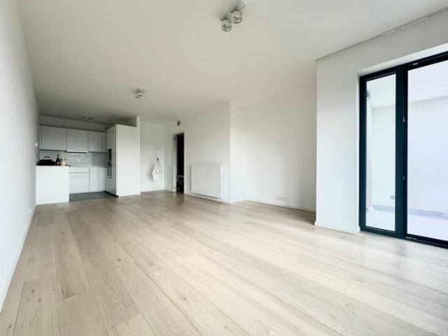 3 bedroom apartment, 2 bathrooms