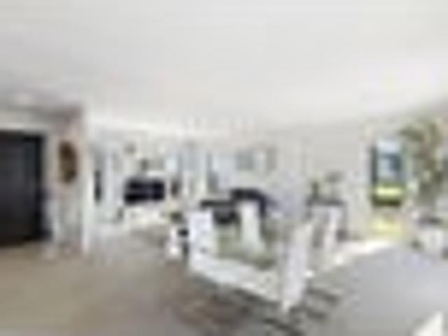 3 BEDROOM, BRICK & OFF STREET PARKING