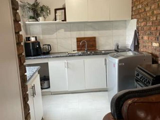 3 Bedroom Garden Cottage in Ardenwold