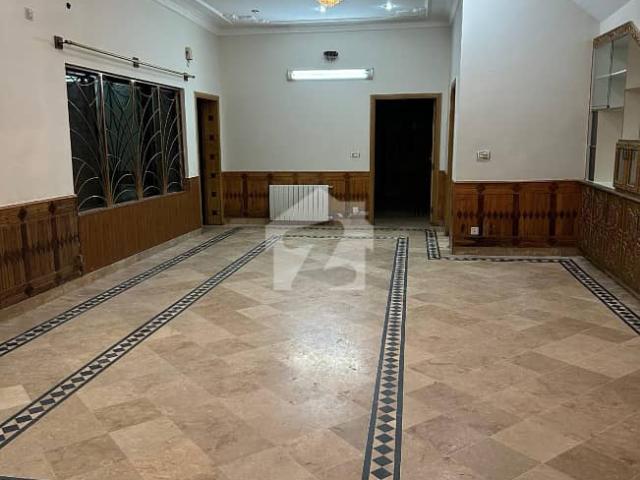 3 Bedroom Ground Portion for Rent in I 8 Prime Location