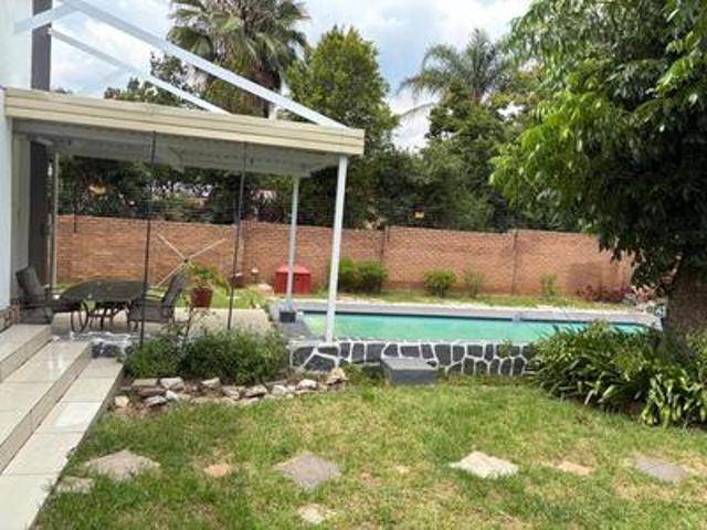 3 bedroom double story house to rent.