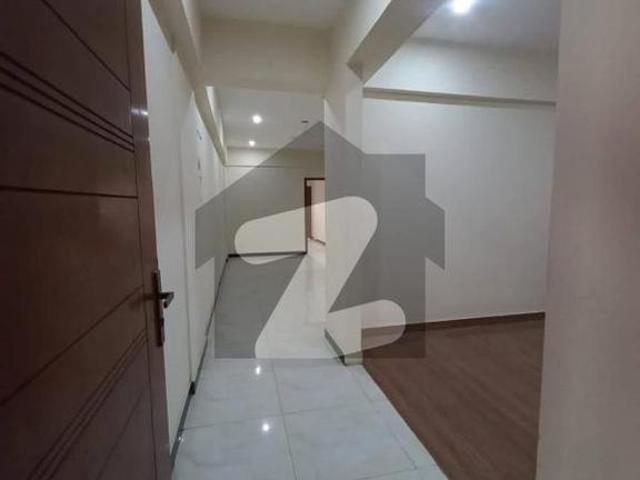 3 Bedroom DD Flat For Rent On Main University Road