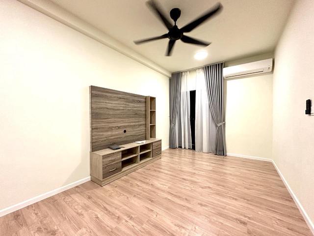 3 bedroom Dian Residency seksyen 13 for Rent