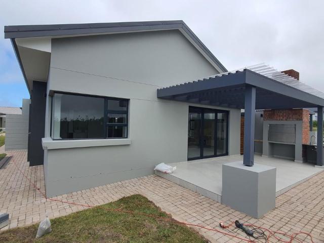 3 Bedroom duet for sale in Paradise Coast, Mossel Bay
