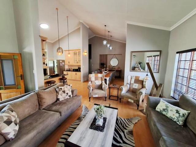 3 Bedroom Duet in Aerorand