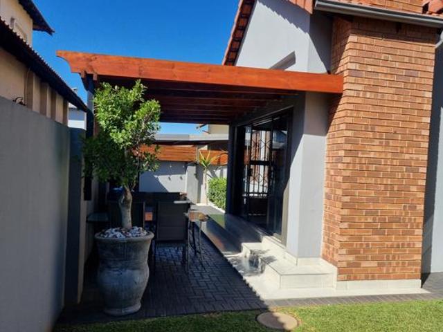 3 Bedroom Duet in Aerorand