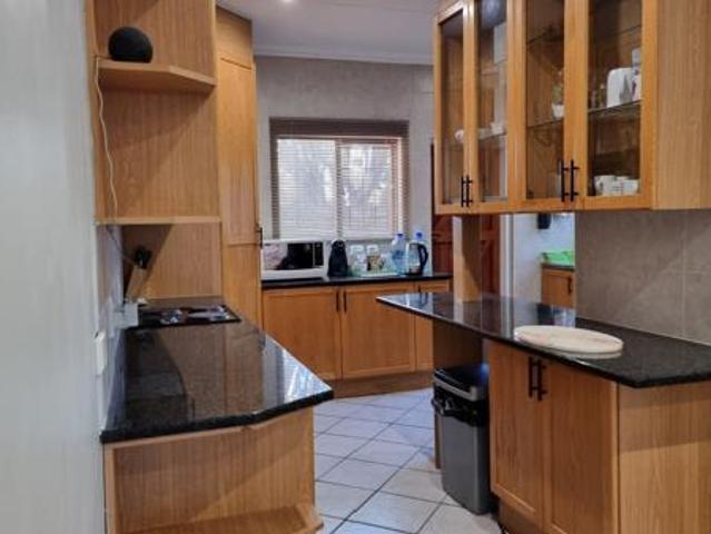 3 Bedroom Duet in Amberfield