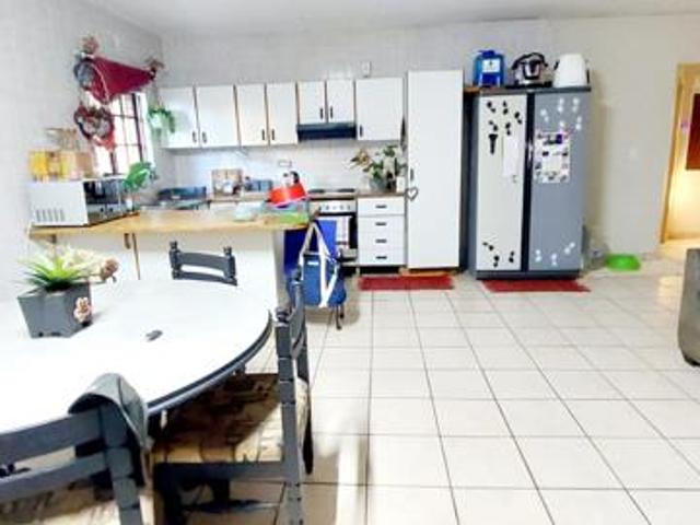 3 Bedroom Duet in Arboretum