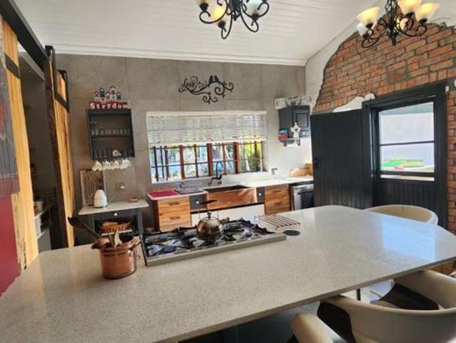 3 Bedroom Duet in Arboretum