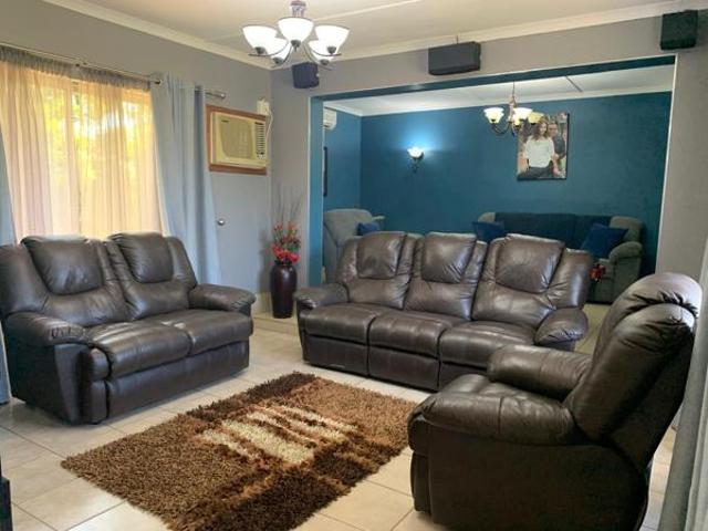 3 Bedroom Duet in Arboretum