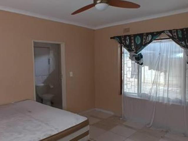 3 Bedroom Duet in Birdswood