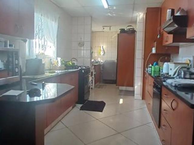 3 Bedroom Duet in Birdswood