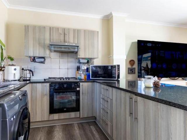 3 Bedroom Duet in Cloetesville