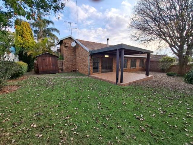 3 Bedroom Duet in Garsfontein